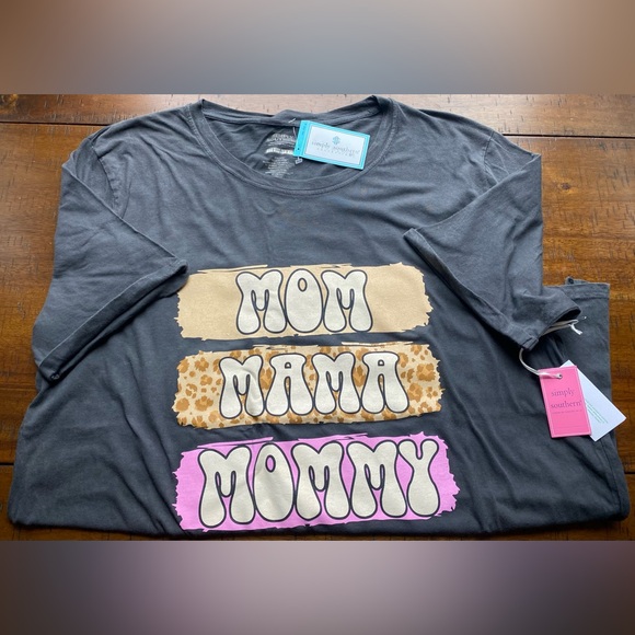 Simply Southern Tops - •NWT•Simply Southern MOM MAMA MOMMY Oversized Short Sleeve Tee- ONE SIZE